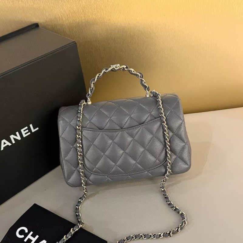 Chanel 深灰 雙C手柄 大mini 芯片款 20*13cm 99新配件盒子塵袋-6