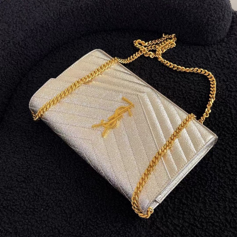 YSL Monogramme 信封包 V紋 牛皮  香檳金22.5*15*4cm 99新配件塵袋-3