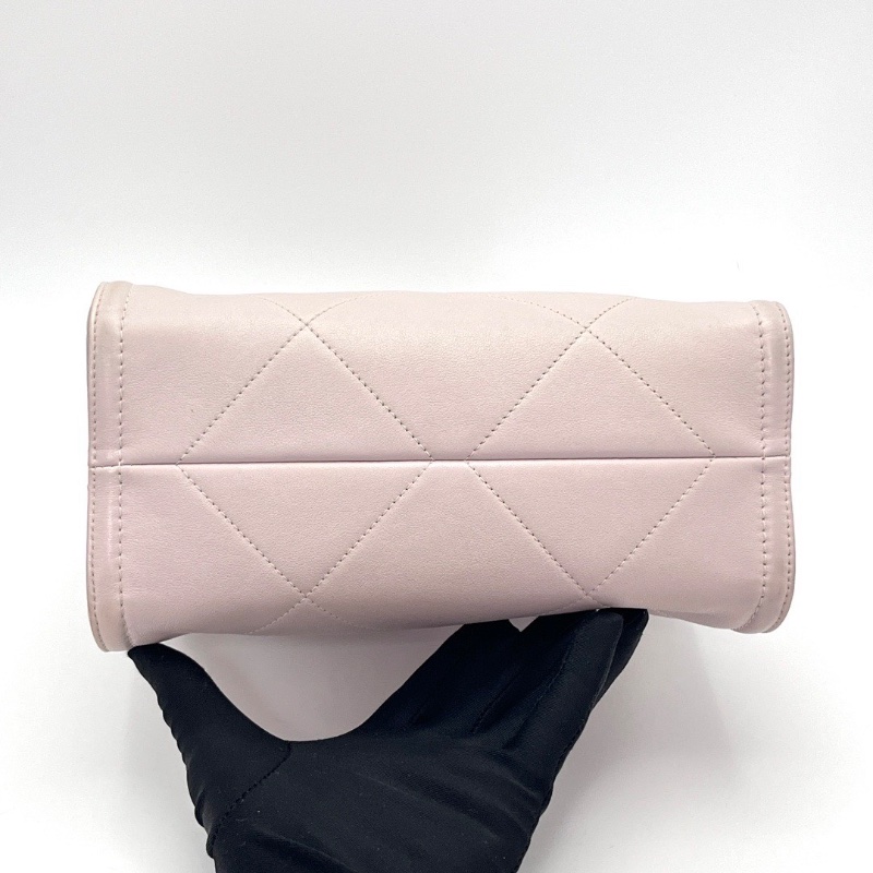 CHANEL 粉色金扣方格 托特包23*21*12 98新配件塵袋-4