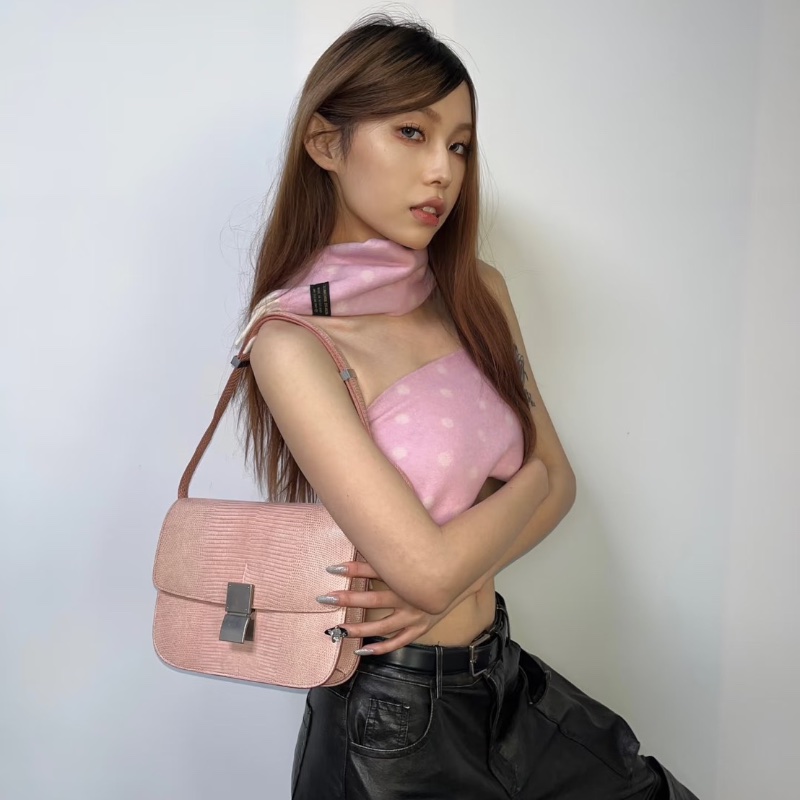 CELINE 粉色稀有皮box肩背斜背包24*19*5 98新配件盒子 塵袋-0