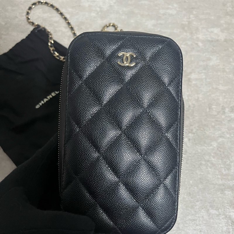 正品 Chanel 經典黑金荔枝牛皮手機包-1