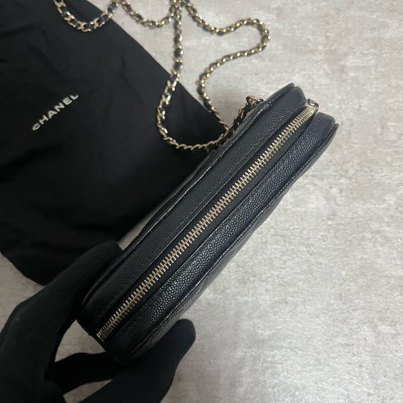 正品 Chanel 經典黑金荔枝牛皮手機包-2