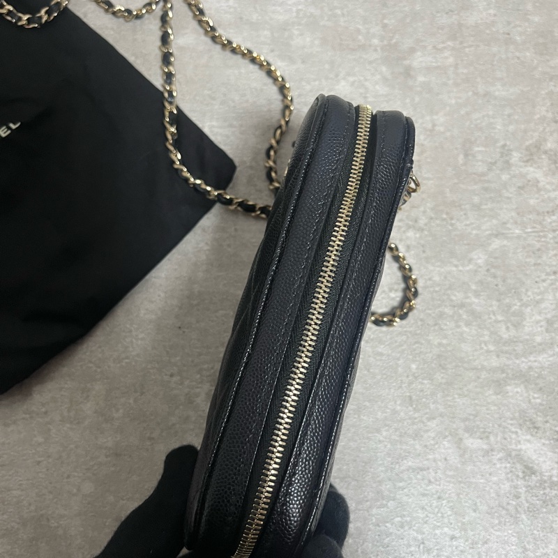 正品 Chanel 經典黑金荔枝牛皮手機包-3