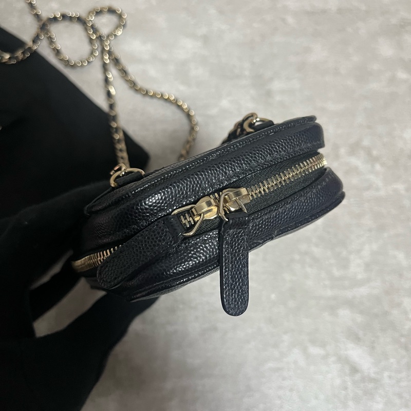 正品 Chanel 經典黑金荔枝牛皮手機包-4