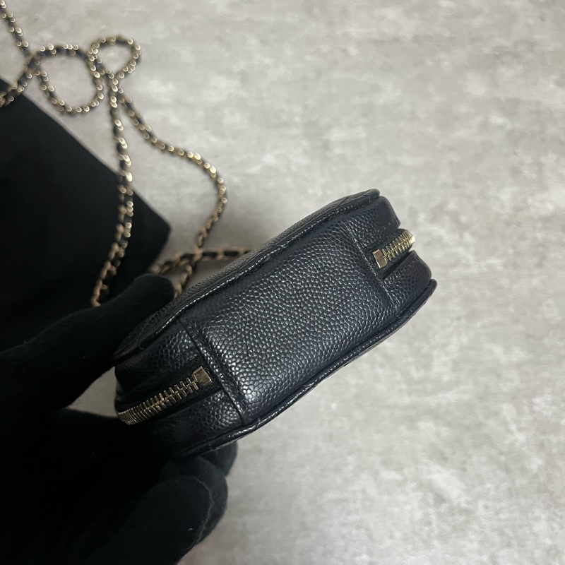 正品 Chanel 經典黑金荔枝牛皮手機包-5