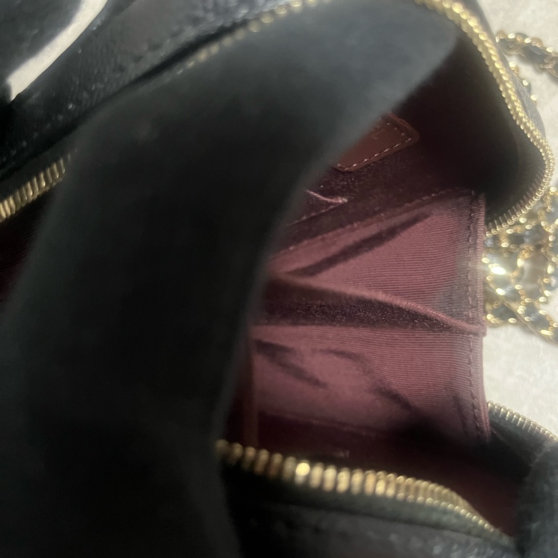 正品 Chanel 經典黑金荔枝牛皮手機包-14