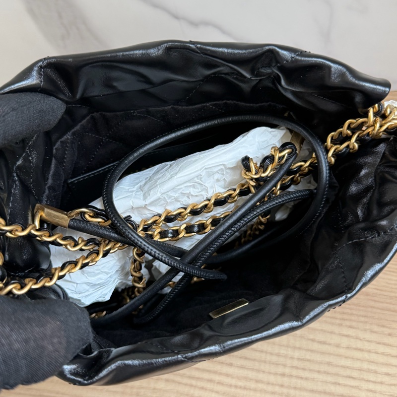 （全新）香奈兒 22bag mini 黑金 芯片款-8