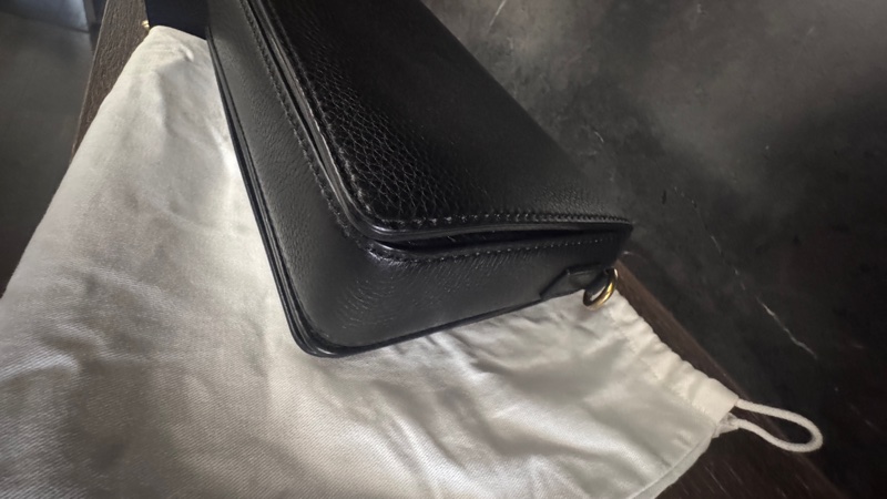 近全新 Dior 迪奧中號黃金尺寸 黑色立體復古金logo 荔枝牛皮肩背斜背包-13