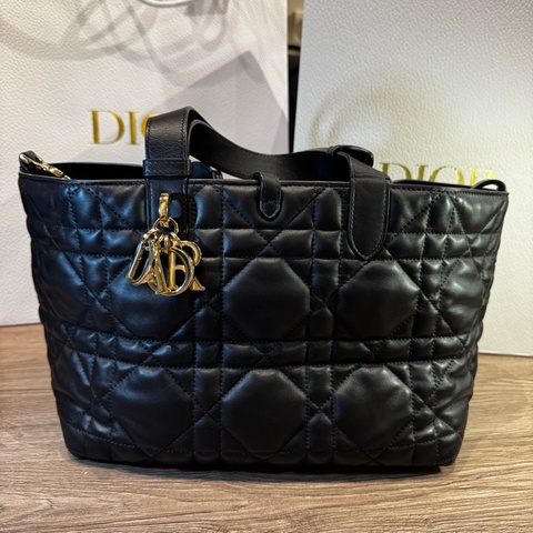 Dior Toujours 中號藤格紋黑色手袋｜日本購證｜完整配件