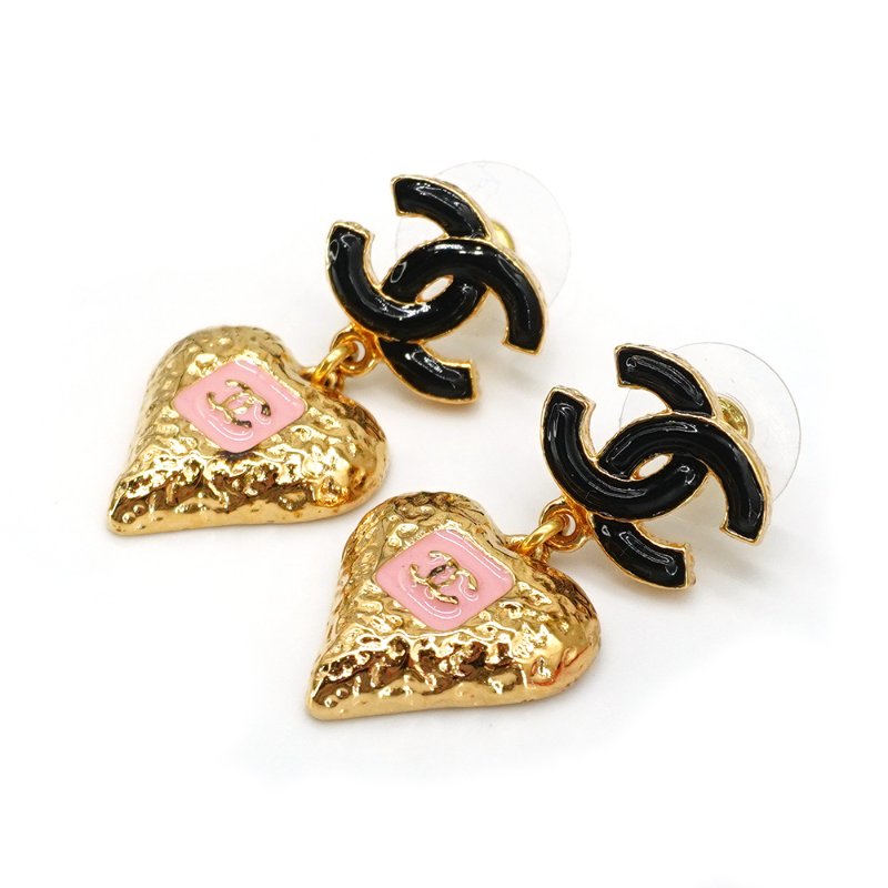 Chanel 展示品 黑雙C logo愛心耳環(粉/金)-1