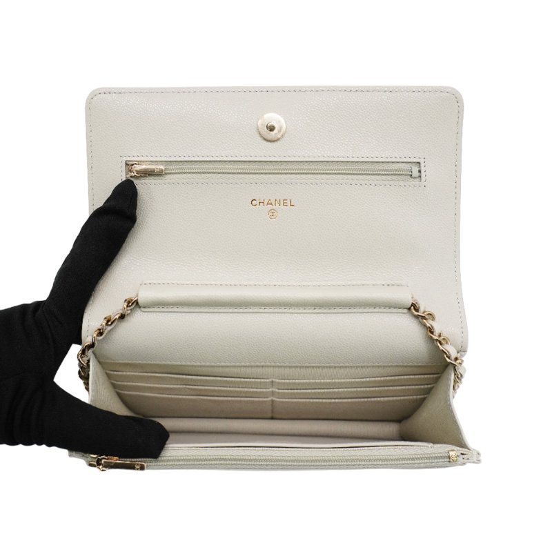 Chanel 經典雙C粒紋牛皮淡金鍊Woc斜背包(AP0250-淺灰)-4