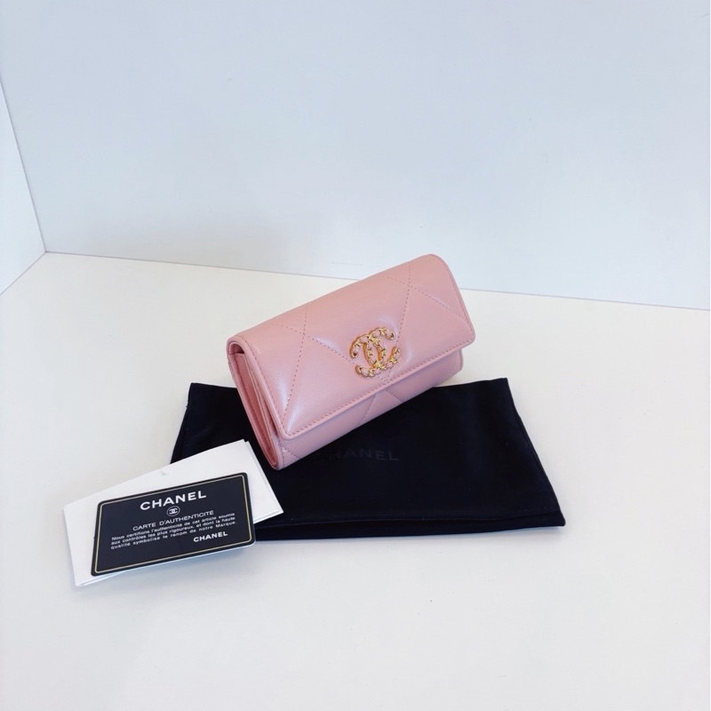 Chanel香奈兒 19bag系列粉色大菱格金扣翻蓋長錢包-2