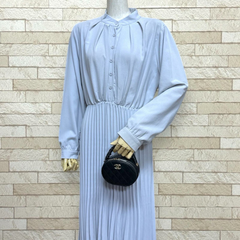 香奈兒化妝包，絎縫手提包，皮革，黑色，女士，二手。-1