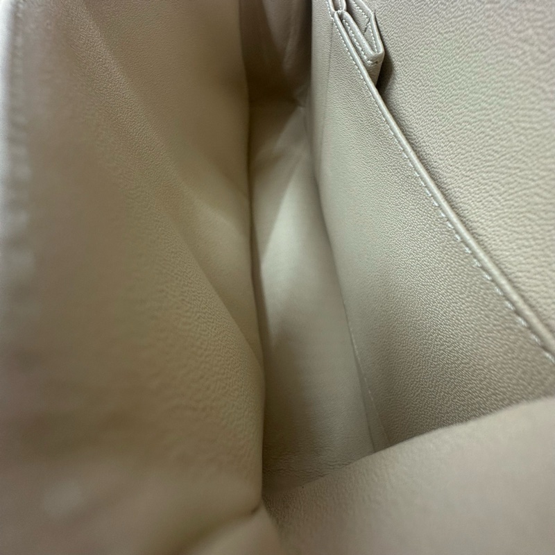 Chanel香奈兒cf杏色米色奶茶色銀扣中號荔枝紋19開帶卡帶購証-15