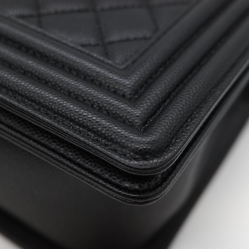 Chanel 香奈兒 Boy Chanel 25 黑色 菱格紋荔枝皮 黑銀 中型皮穿鏈肩背包-11