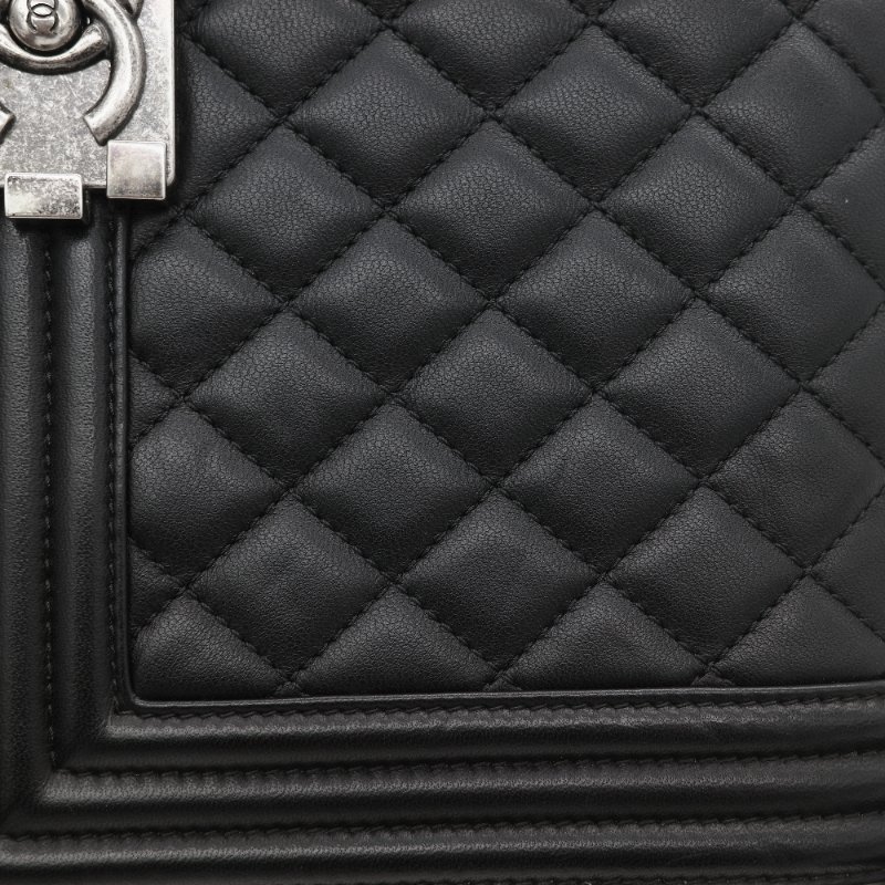 Chanel 香奈兒 Boy Chanel 25 黑色 菱格紋 牛皮 黑銀 中型皮穿鏈肩背包-15