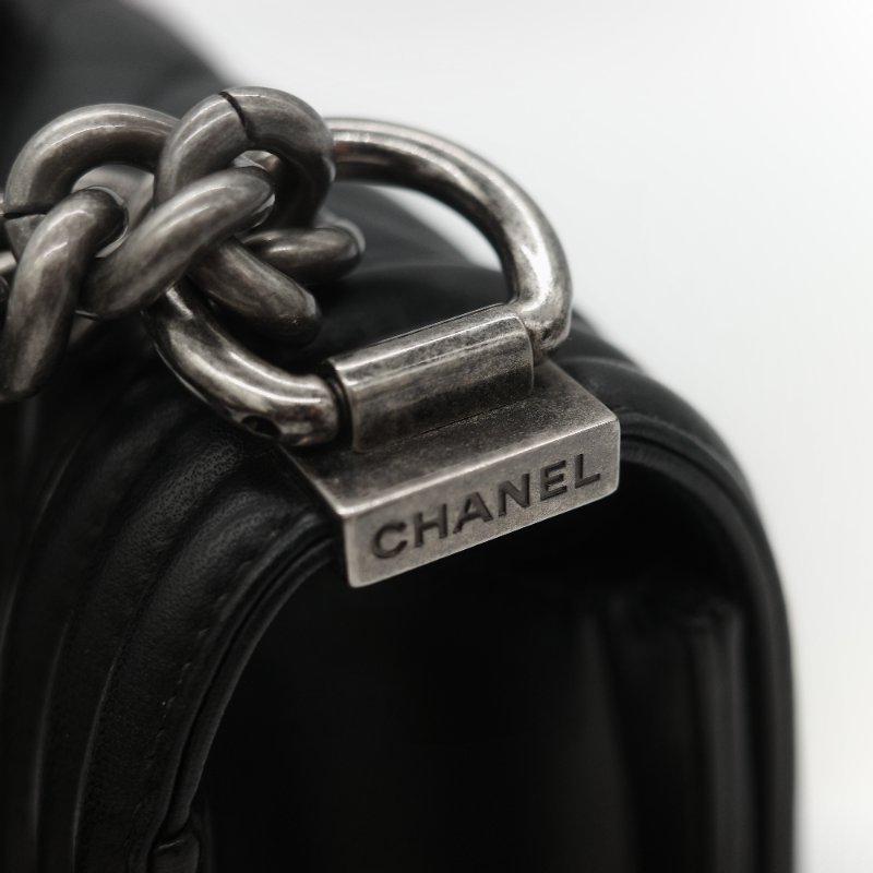 Chanel 香奈兒 Boy Chanel 25 黑色 菱格紋 牛皮 黑銀 中型皮穿鏈肩背包-17
