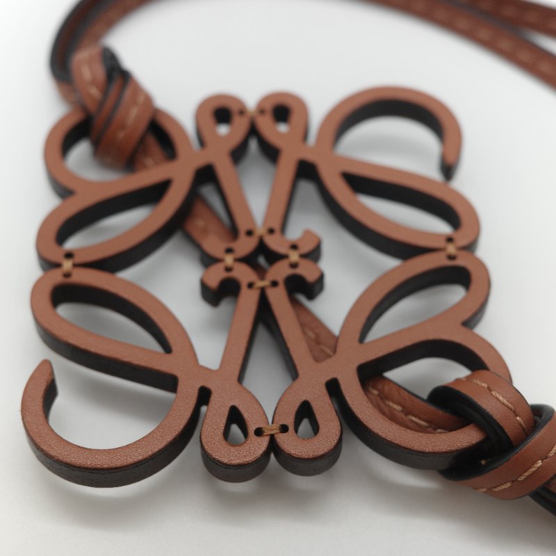 Loewe 羅威 Anagram 棕色 經典小牛皮 掛飾-7