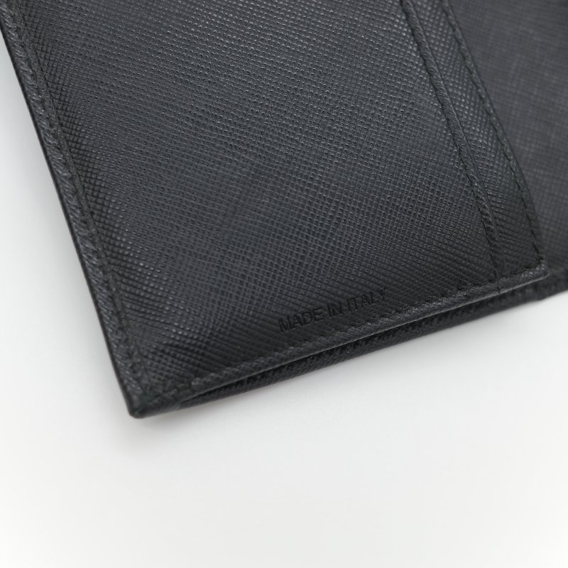 Prada 普拉達 Saffiano 黑色防刮牛皮長款對折錢包-13