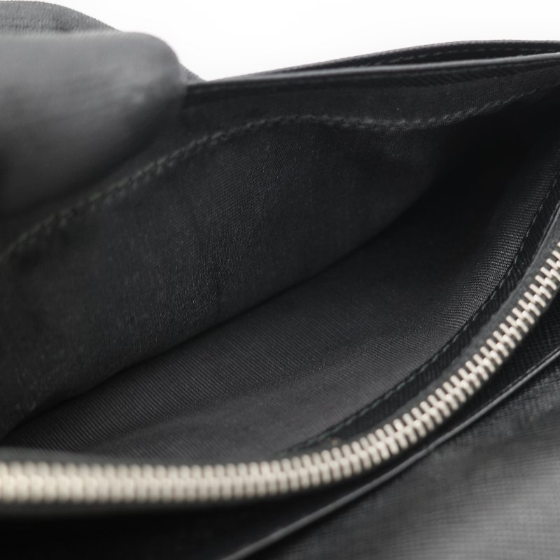Prada 普拉達 Saffiano 黑色防刮牛皮長款對折錢包-16