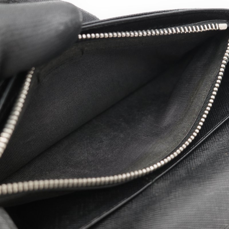 Prada 普拉達 Saffiano 黑色防刮牛皮長款對折錢包-17