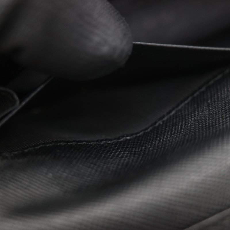 Prada 普拉達 Saffiano 黑色防刮牛皮長款對折錢包-20