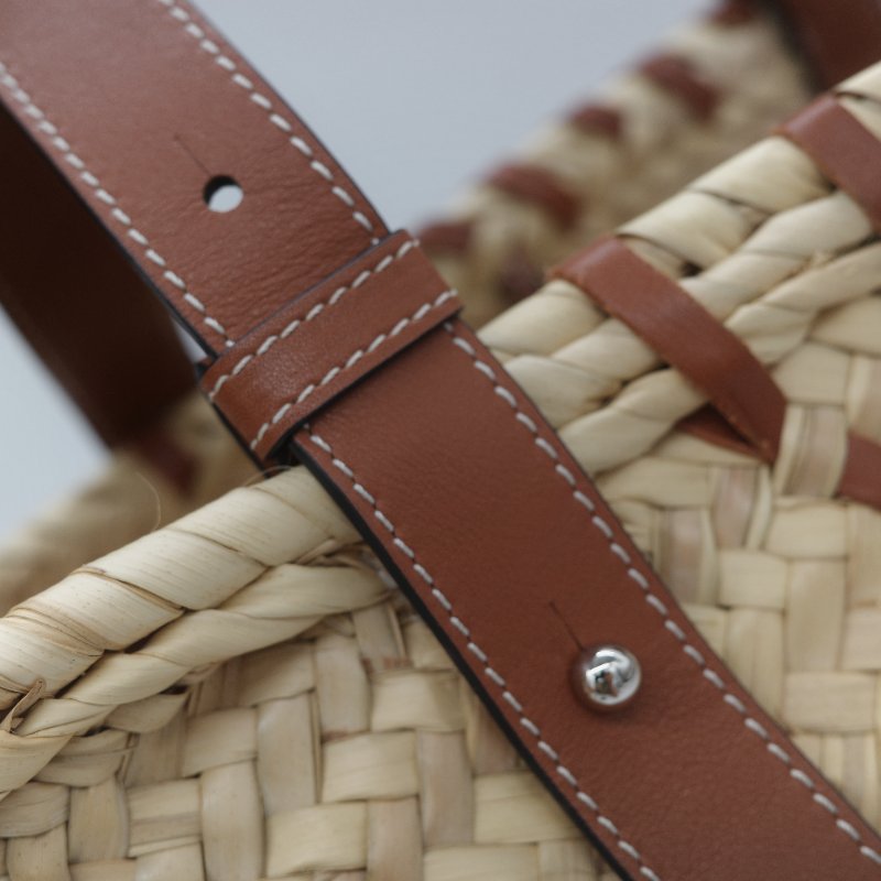 Loewe 羅威 Basket 雙色拼接原色棕櫚葉 小牛皮 中型編織手包-17
