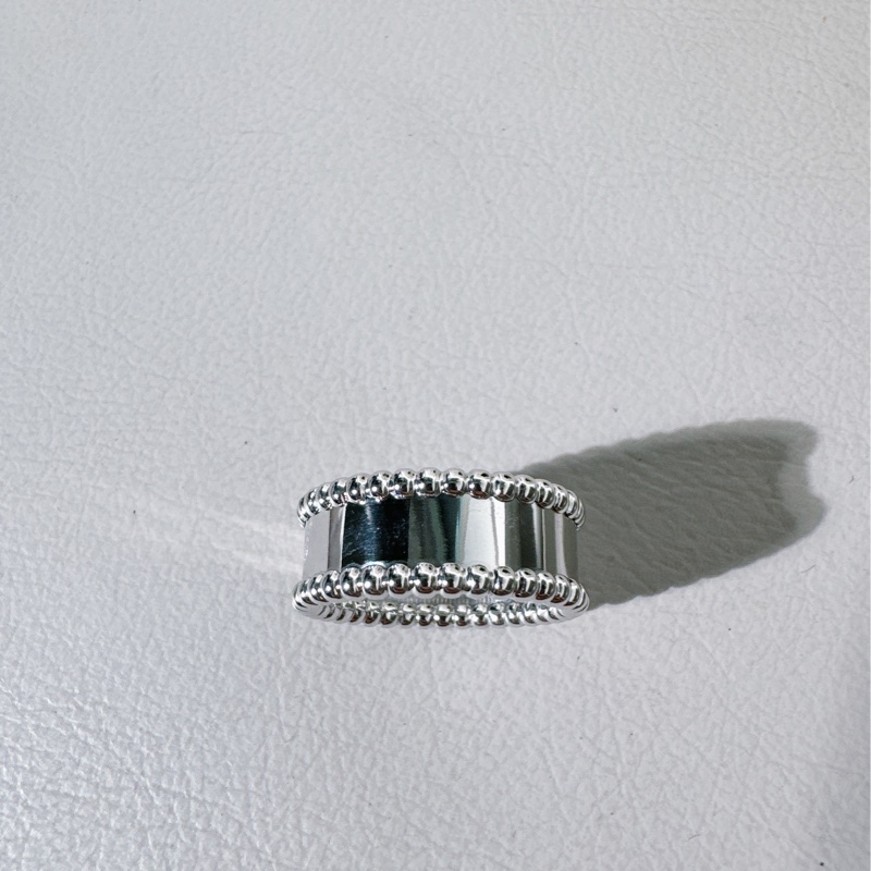 Van Cleef & Arpels梵克雅寶 Perlee簽名款萬花筒戒指，51號-6