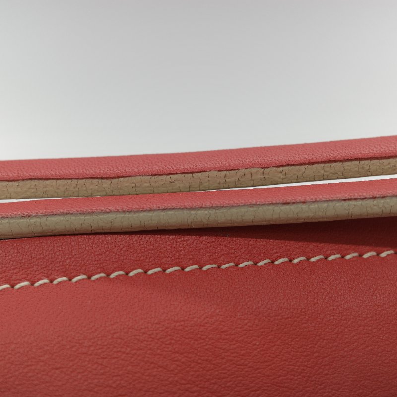 Loewe 羅意威 經典紅色 小牛皮 手提 斜背兩用包-16