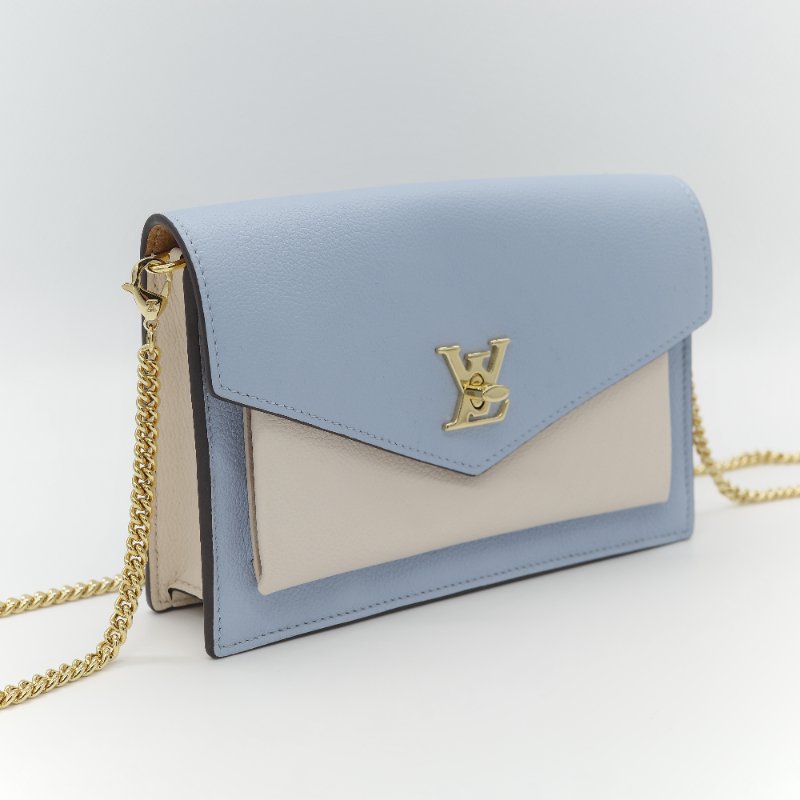 Louis Vuitton 路易威登 MyLockme 藍白雙色 小牛皮金屬鍊帶 翻蓋信封包-2