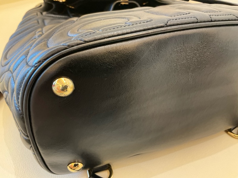 Salvatore Ferragamo LOGO 壓印皮革 後背包-12