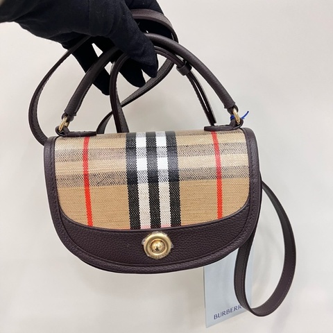 Burberry highland ( 8112240 )
