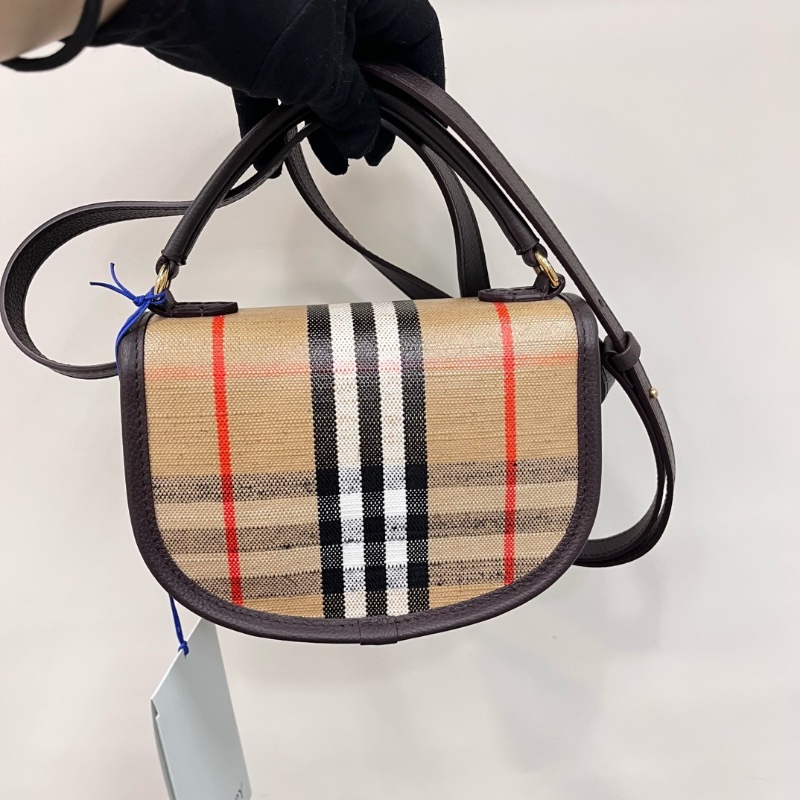 Burberry highland ( 8112240 )-1