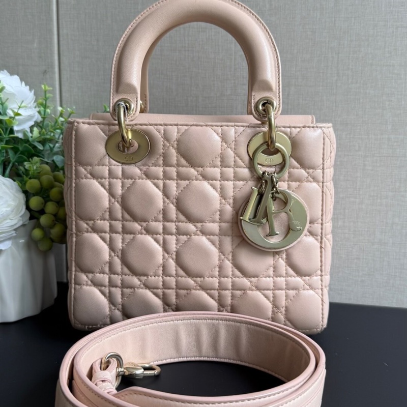 【96新 ✨ 全網最低價！】Lady Dior small 4格戴妃 粉色 （下單前先詢問庫存❗️）-0
