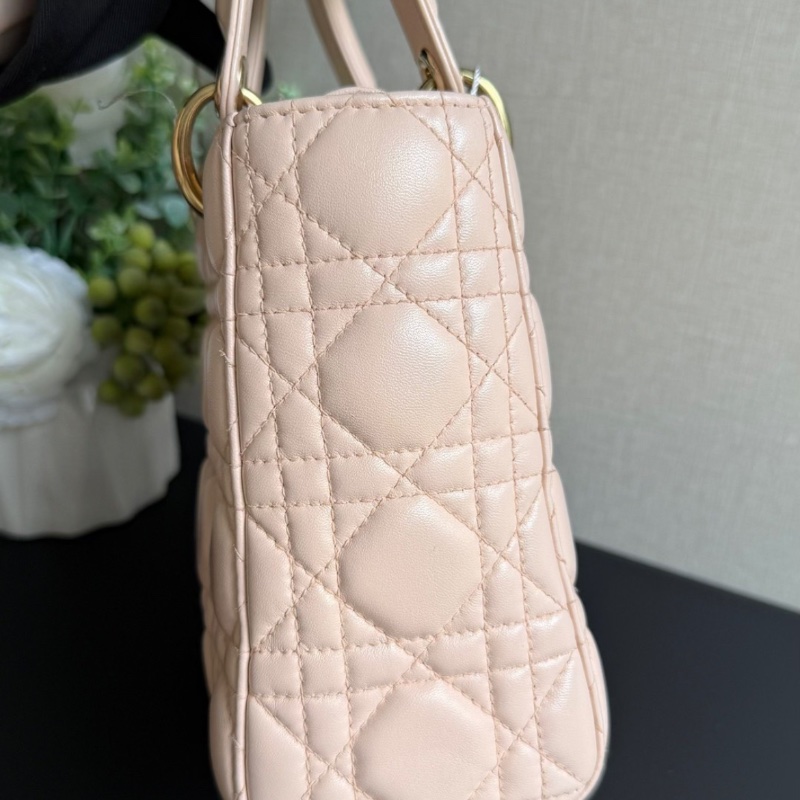 【96新 ✨ 全網最低價！】Lady Dior small 4格戴妃 粉色 （下單前先詢問庫存❗️）-3