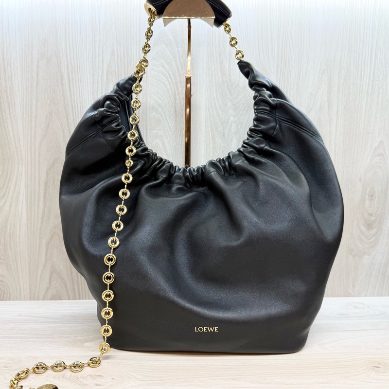 LOEWE✨黑小羊皮Squeeze HOBO BAG-2