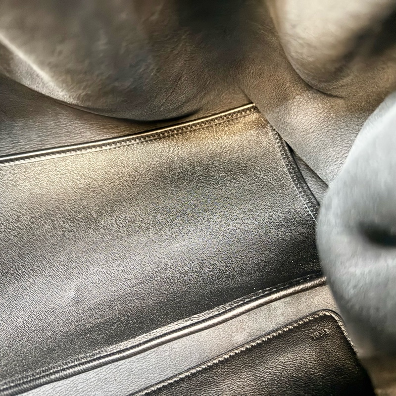 LOEWE✨黑小羊皮Squeeze HOBO BAG-17
