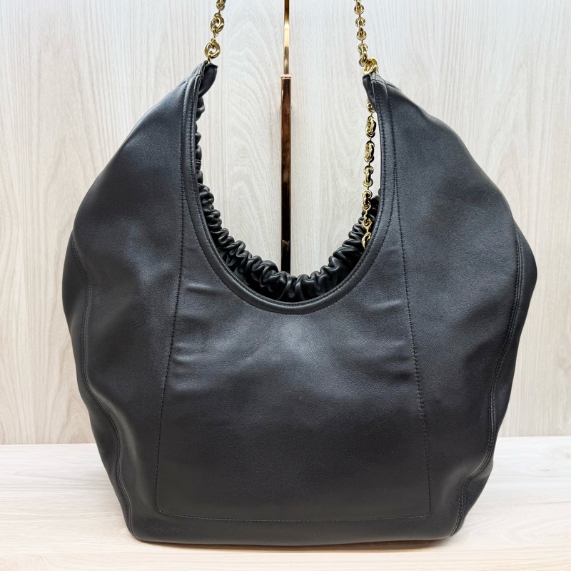 LOEWE✨黑小羊皮Squeeze HOBO BAG-24