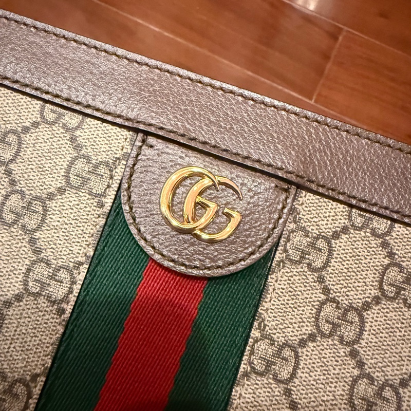 GUCCI 鏈條斜背包-1