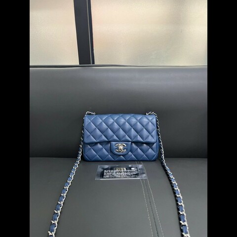 Chanel classic flap Mini 湖水藍cf大mini