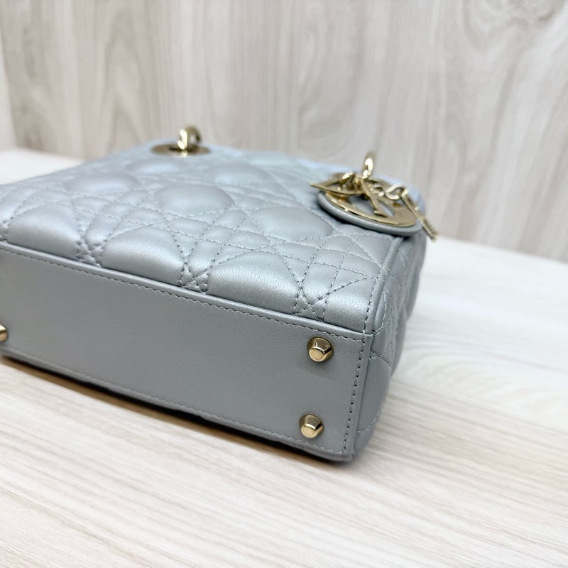 DIOR✨蛋白石灰MINI LADY DIOR黛妃包-11