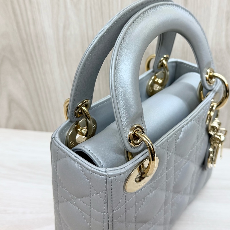 DIOR✨蛋白石灰MINI LADY DIOR黛妃包-15