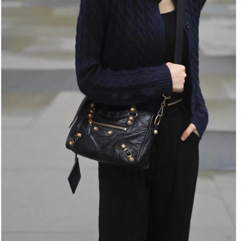 BALENCIAGA 巴黎世家 mini City 黑色 機車包 斜背包 肩背包 側背包 手提包-11