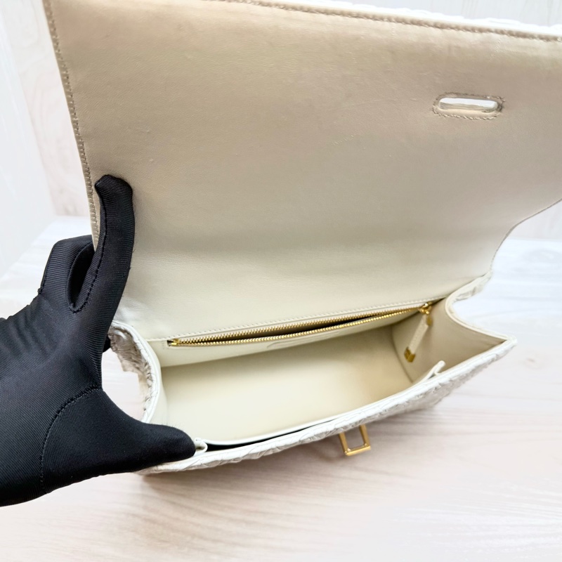 DIOR🤍限量款白金波紋小羊皮蒙田30M9220UPGO-7