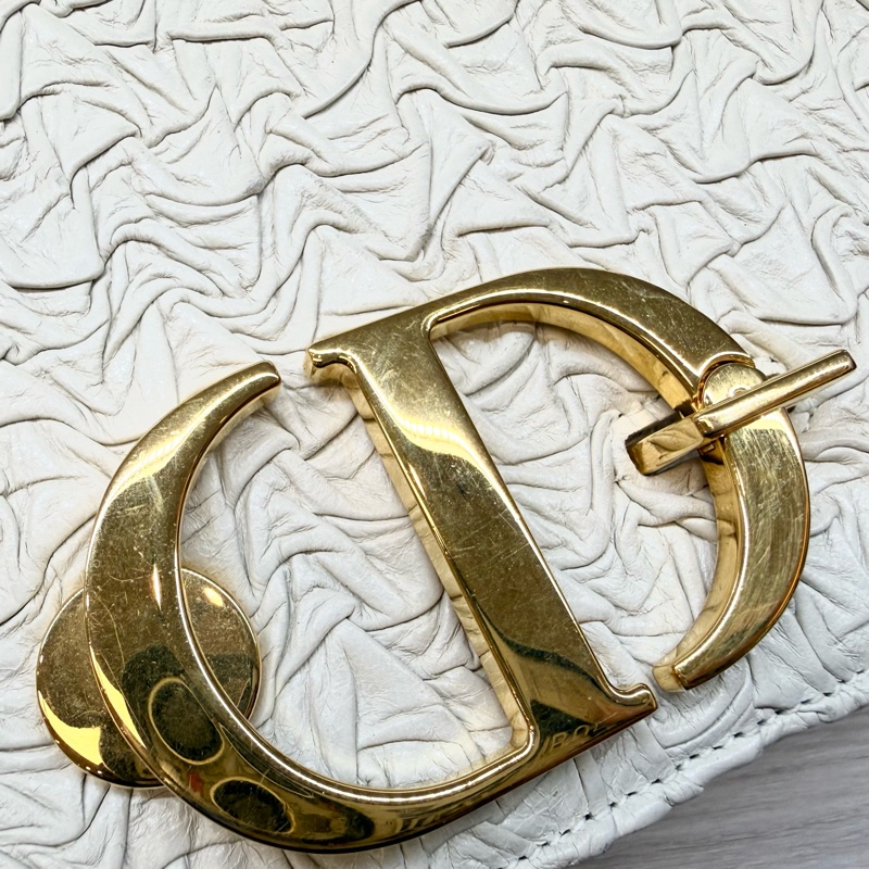 DIOR🤍限量款白金波紋小羊皮蒙田30M9220UPGO-24