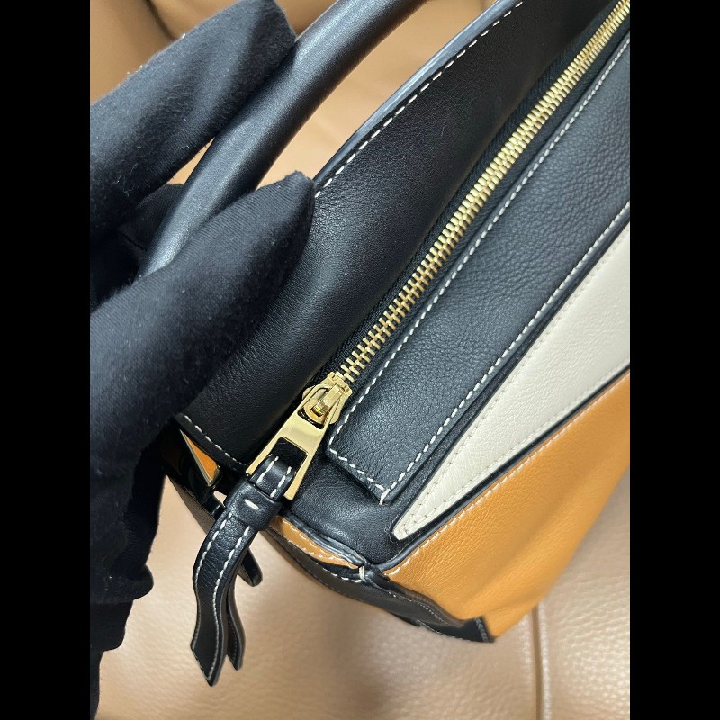 Loewe Puzzle Small-14