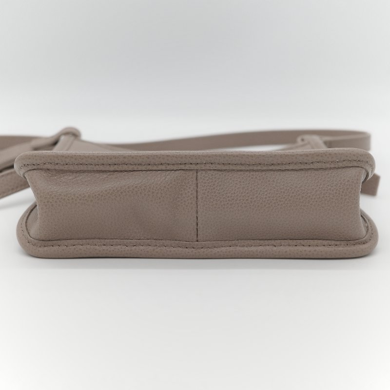 Longchamp 瓏驤 Le Foulonné 斑鳩灰色 經典粒面小牛皮 小型直式手提斜背兩用包-7