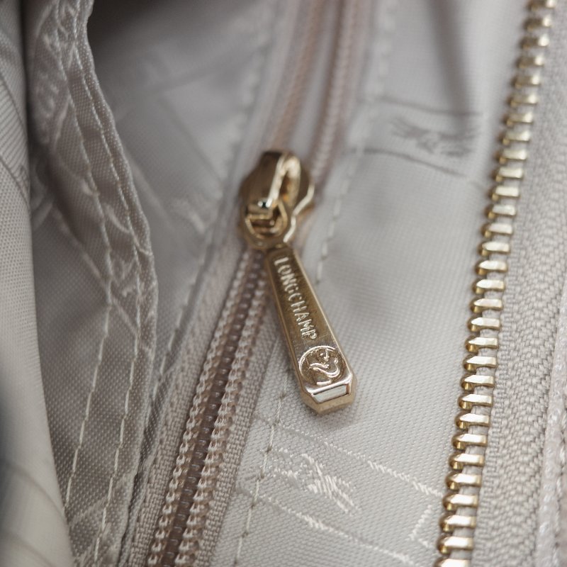 Longchamp 瓏驤 Le Foulonné 斑鳩灰色 經典粒面小牛皮 小型直式手提斜背兩用包-21