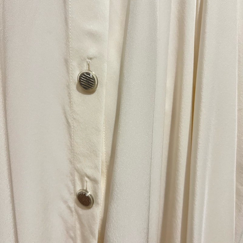 Chanel真絲襯衣38碼-1