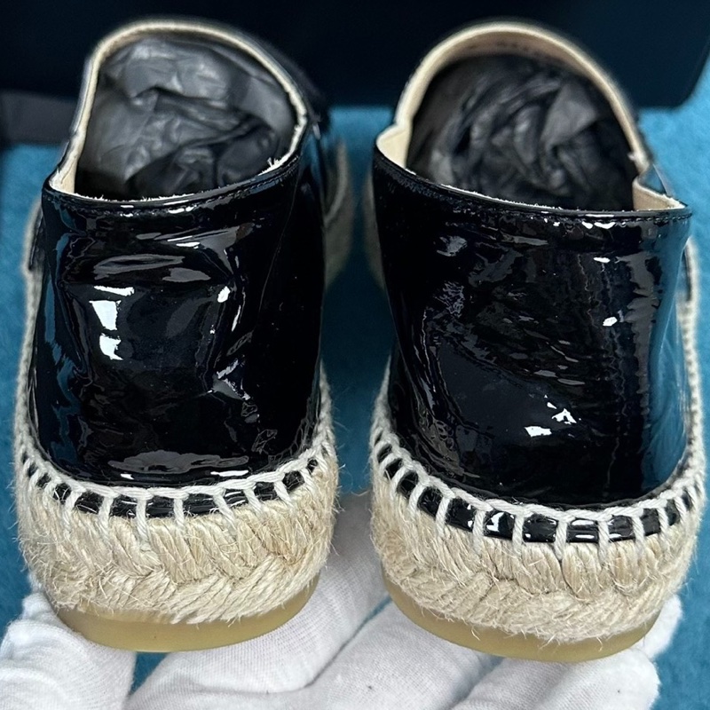 閒置未使用Chanel 漆皮漁夫鞋 黑色 尺碼：38碼 配件：塵袋+盒-1